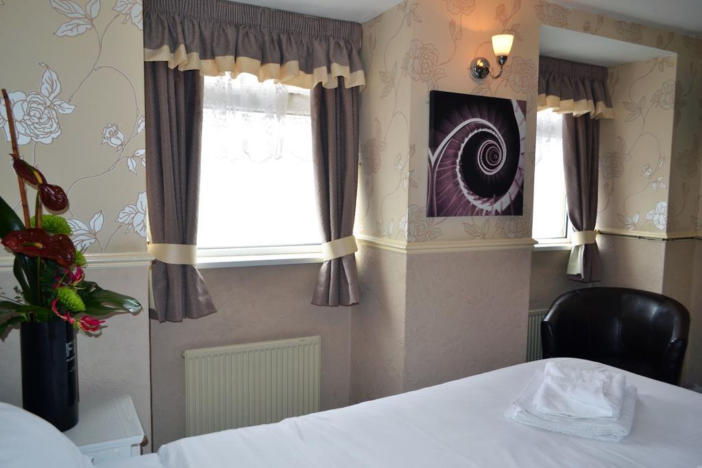 Lyndene Hotel Blackpool Habitación foto